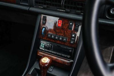 1989 Mercedes - Benz 560 SEC