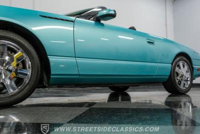2002 Ford Thunderbird