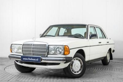 1980 Mercedes - Benz 300d w123