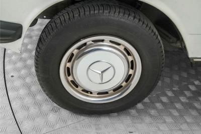 1980 Mercedes - Benz 300d w123