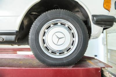 1980 Mercedes - Benz 300d w123