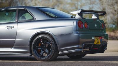 2002 Nissan Skyline GT-R CRS by NISMO