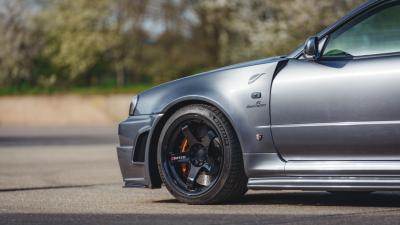 2002 Nissan Skyline GT-R CRS by NISMO