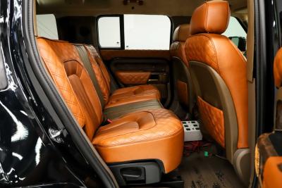 2020 Land Rover Defender Dolus