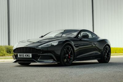 2016 Aston Martin Vanquish Carbon Black Edition