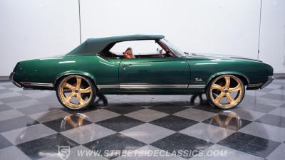 1971 Oldsmobile Cutlass Supreme Convertible