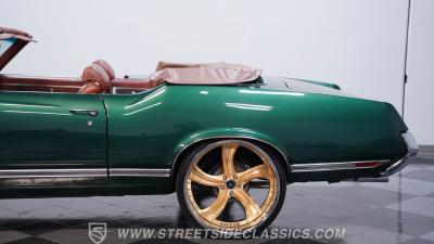 1971 Oldsmobile Cutlass Supreme Convertible