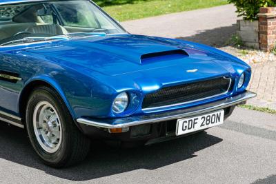 1974 Aston Martin V8 SERIES 3