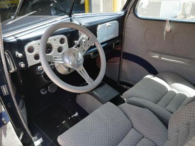1937 Ford Deluxe Humpback 2-Door Sedan