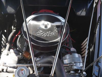 1937 Ford Deluxe Humpback 2-Door Sedan