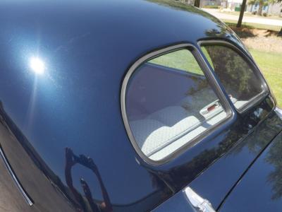 1937 Ford Deluxe Humpback 2-Door Sedan