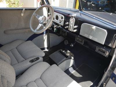 1937 Ford Deluxe Humpback 2-Door Sedan