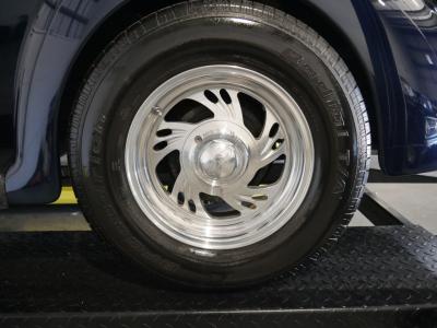 1937 Ford Deluxe Humpback 2-Door Sedan