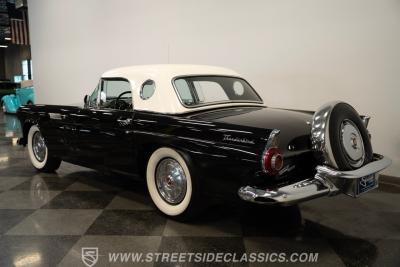 1956 Ford Thunderbird