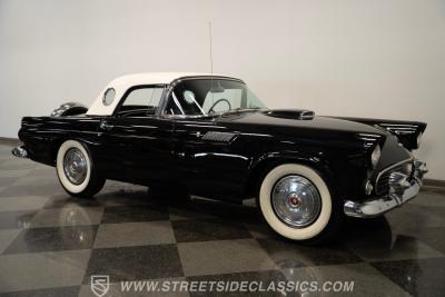 1956 Ford Thunderbird