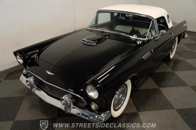 1956 Ford Thunderbird