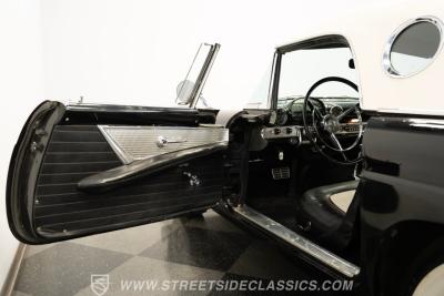 1956 Ford Thunderbird