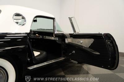 1956 Ford Thunderbird