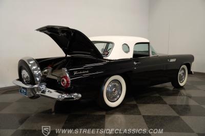 1956 Ford Thunderbird