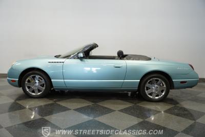 2002 Ford Thunderbird