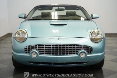 2002 Ford Thunderbird