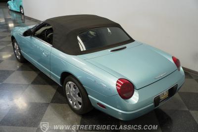 2002 Ford Thunderbird
