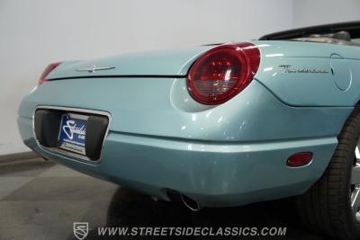 2002 Ford Thunderbird