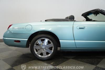 2002 Ford Thunderbird
