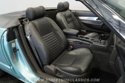 2002 Ford Thunderbird