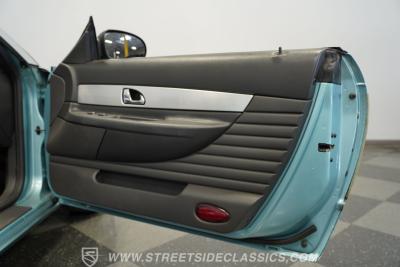 2002 Ford Thunderbird