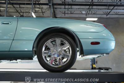 2002 Ford Thunderbird