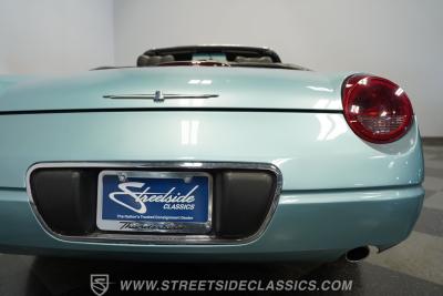 2002 Ford Thunderbird