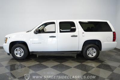 2013 Chevrolet Suburban 2500 4X4