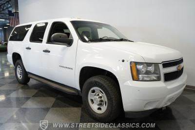 2013 Chevrolet Suburban 2500 4X4