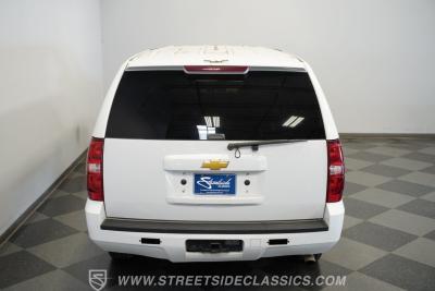 2013 Chevrolet Suburban 2500 4X4