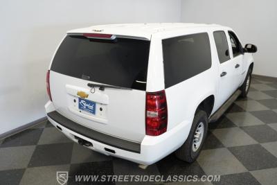 2013 Chevrolet Suburban 2500 4X4