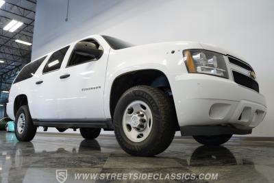 2013 Chevrolet Suburban 2500 4X4