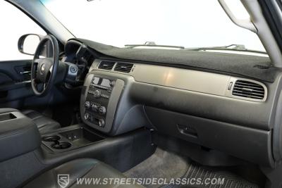 2013 Chevrolet Suburban 2500 4X4