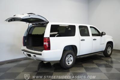 2013 Chevrolet Suburban 2500 4X4