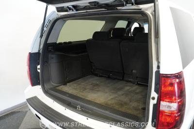 2013 Chevrolet Suburban 2500 4X4