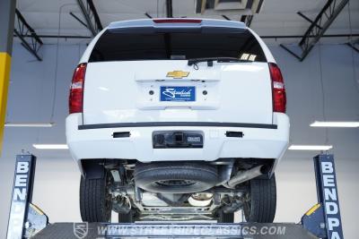 2013 Chevrolet Suburban 2500 4X4