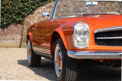 1964 Mercedes - Benz 230 SL Pagode &ldquo;Ex-factory in DB574 - Orange&rdquo;