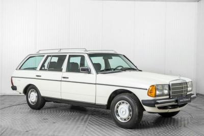 1984 Mercedes - Benz 230TE