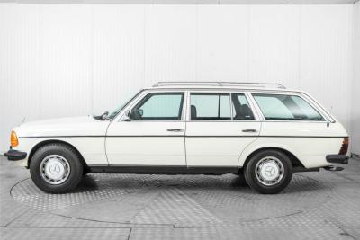 1984 Mercedes - Benz 230TE