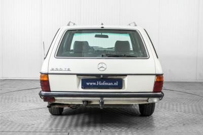 1984 Mercedes - Benz 230TE