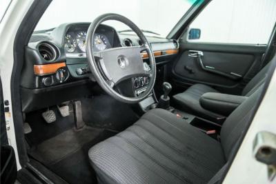 1984 Mercedes - Benz 230TE