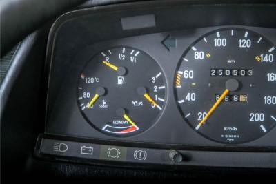 1984 Mercedes - Benz 230TE