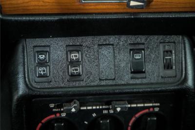 1984 Mercedes - Benz 230TE