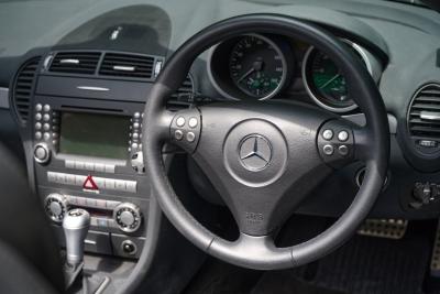 2004 Mercedes - Benz SLK 350