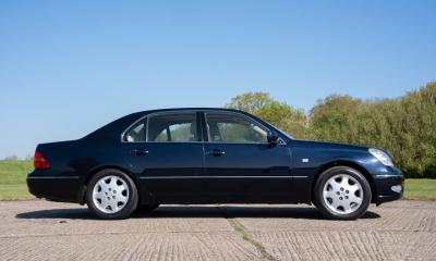 2002 Lexus LS430